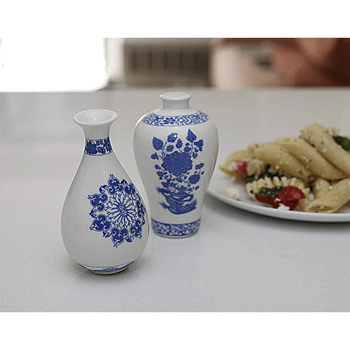 Ming Vase Salt and Pepper - The Unusual Gift Company
